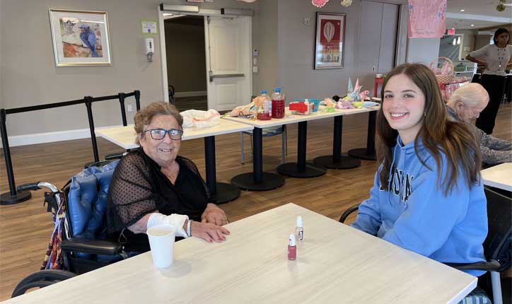 Ward Melville High School’s Key Club welcomed the new season by hosting a Senior Citizens’ Spring Fling at Jefferson’s Ferry retirement facility.